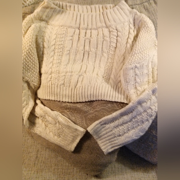 ZAFUL,BATWING KNIT SWEATER - Picture 2 of 4